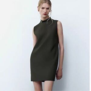 Zara Elegant Sleeveless Black Dress